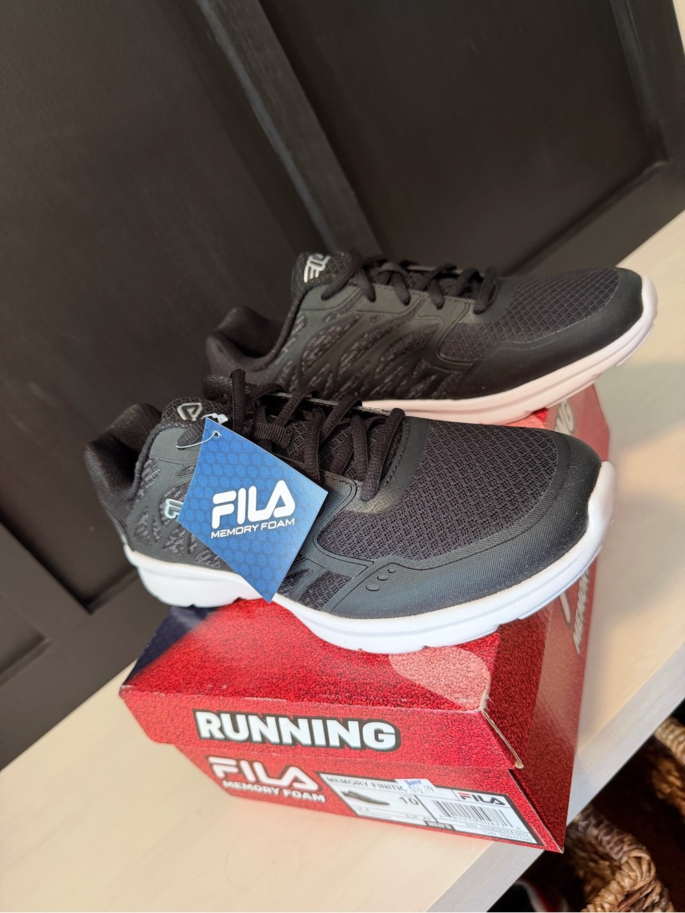 Fila Black and White Men's Memory Foam Running Shoes